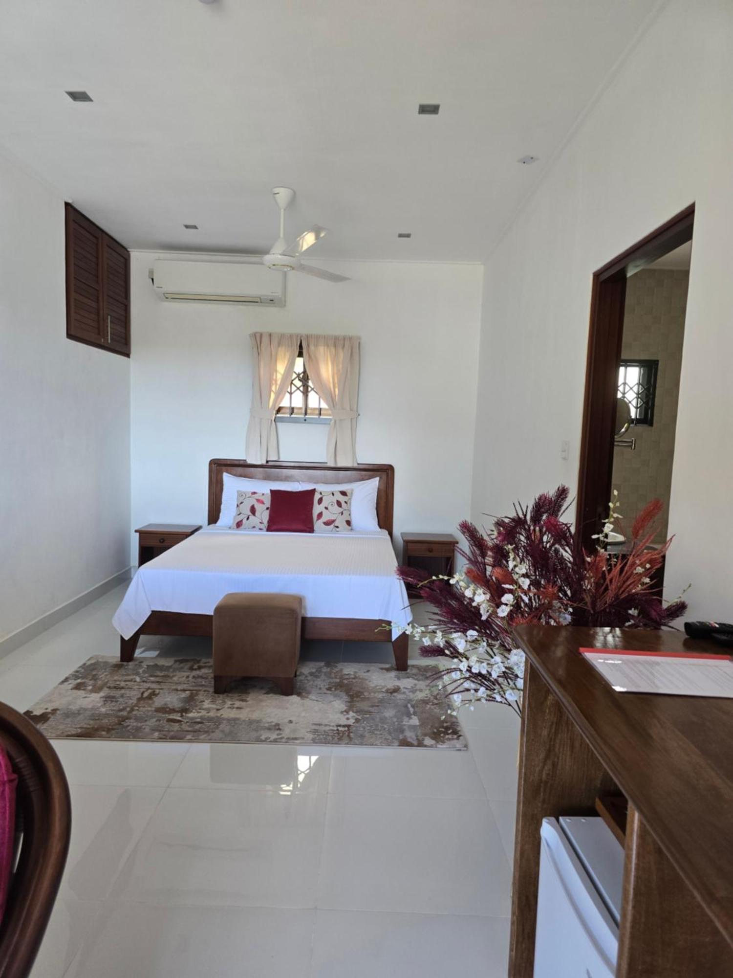 Emma'S Guest House And Self-Catering Au Cap Ngoại thất bức ảnh